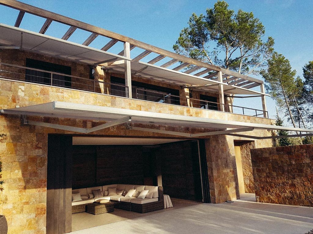 Villa store extérieur
