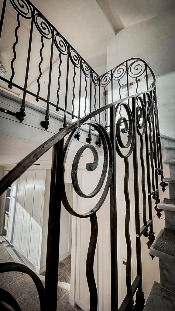 rampe d'escalier en fer forgé